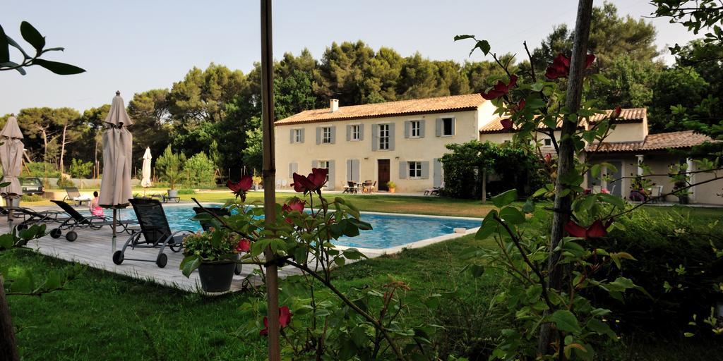 Mas De Lure Bed & Breakfast Salon-de-Provence Luaran gambar