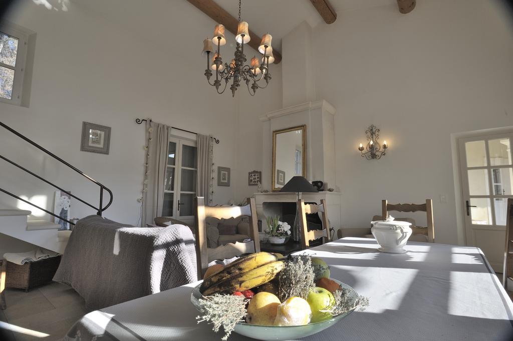 Mas De Lure Bed & Breakfast Salon-de-Provence Luaran gambar